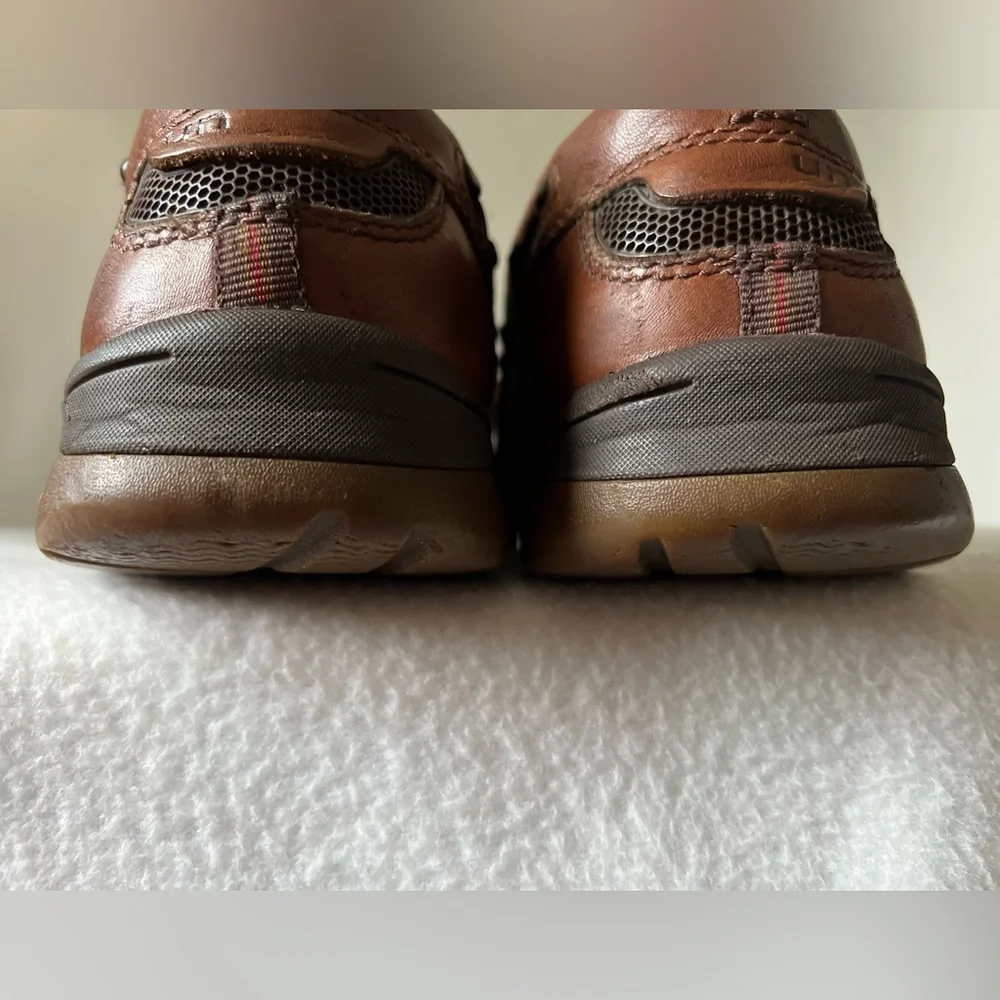 Clark’s Unstructured Leather Men’s Brown Boat Shoes